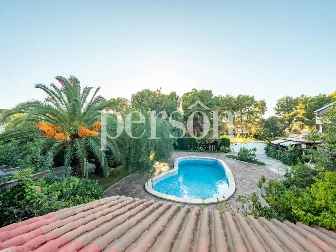 Piscina de Casa o xalet en venda en Paterna amb Aire condicionat, Terrassa i Moblat