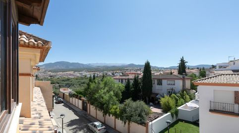 Foto 2 de Casa adosada en venta en Calle Rio Dilar, 37, Ogíjares, Granada