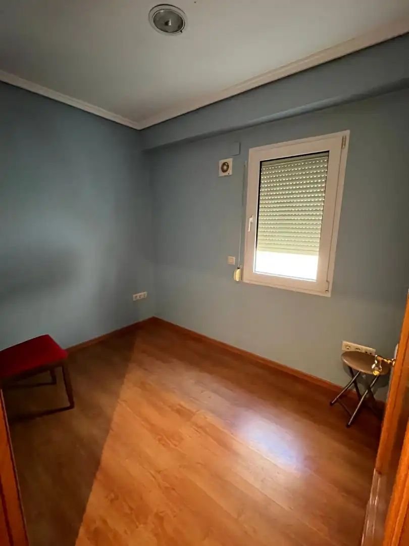 Schlafzimmer von Wohnung zum Verkauf in Valencia mit Klimaanlage, Heizung und Parkett