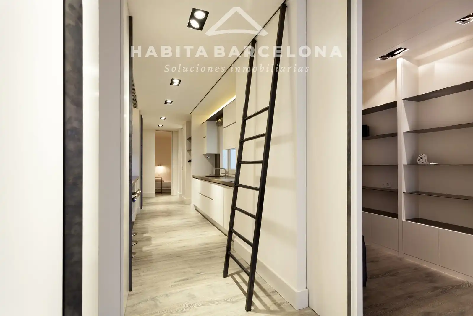 Flat for rent in Barcelona  with Air Conditioner, Heating and Parquet flooring