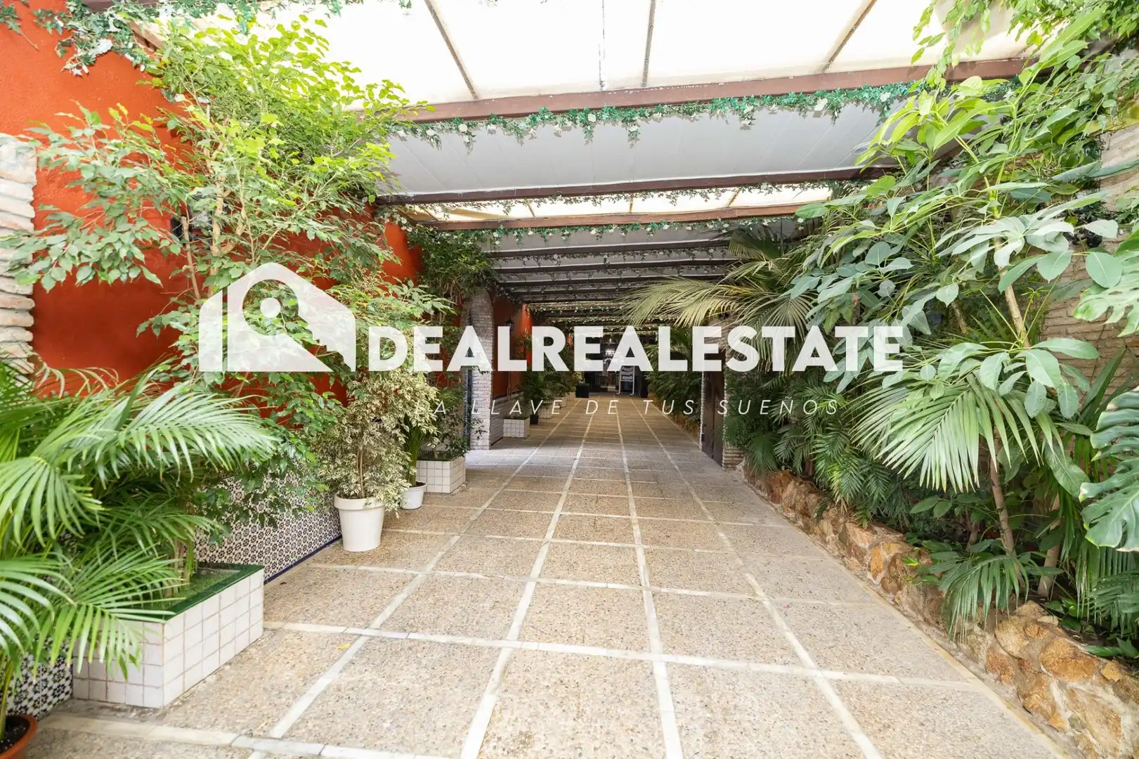 Local en venta en Calle FRAY LEOPOLDO ALPANDEIRE, Torre de la Reina