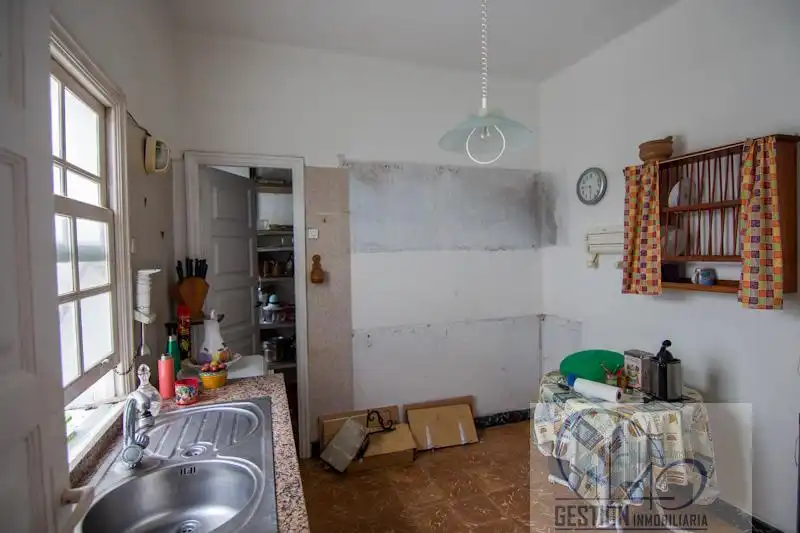Kitchen of Houses for sale in San Cristóbal de la Laguna  with Terrace, Storage room and Alarm