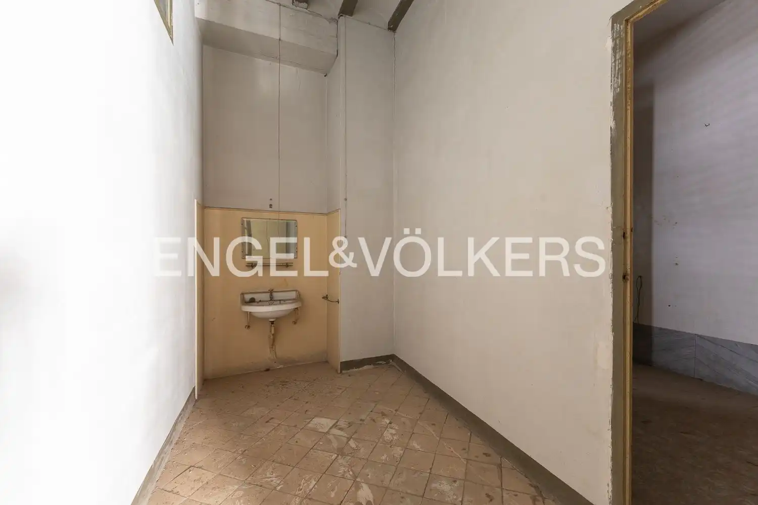 Houses for sale in Sueca  with Heating, Terrace and Balcony