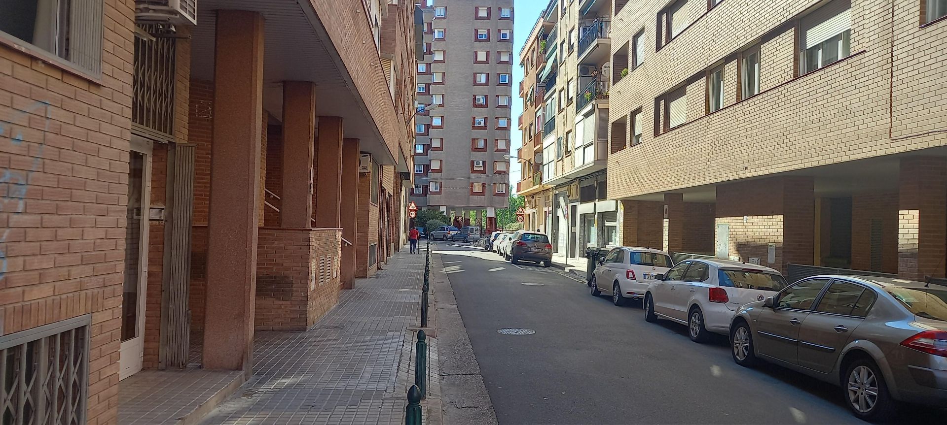 Exterior view of Premises for sale in  Zaragoza Capital