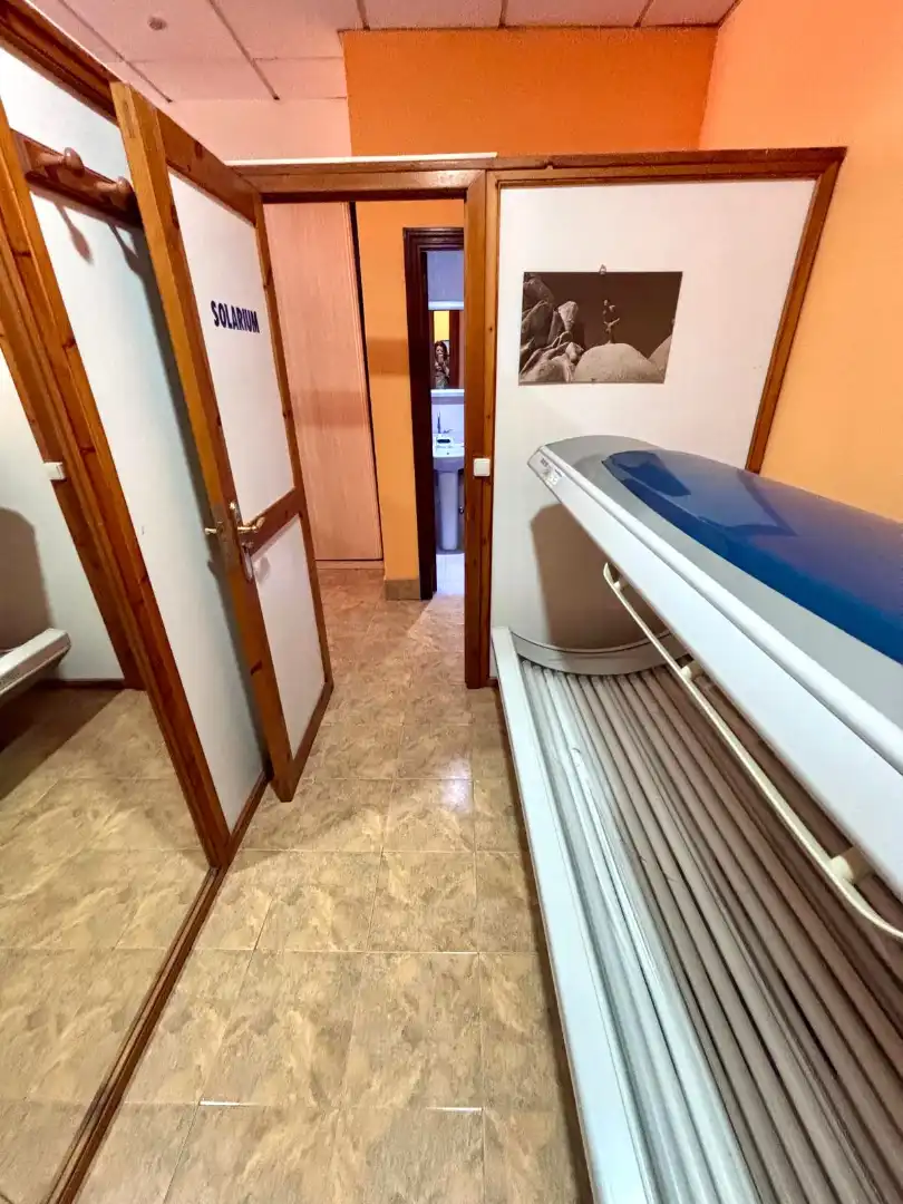 Business premises to rent in Oeste, imagen 8
