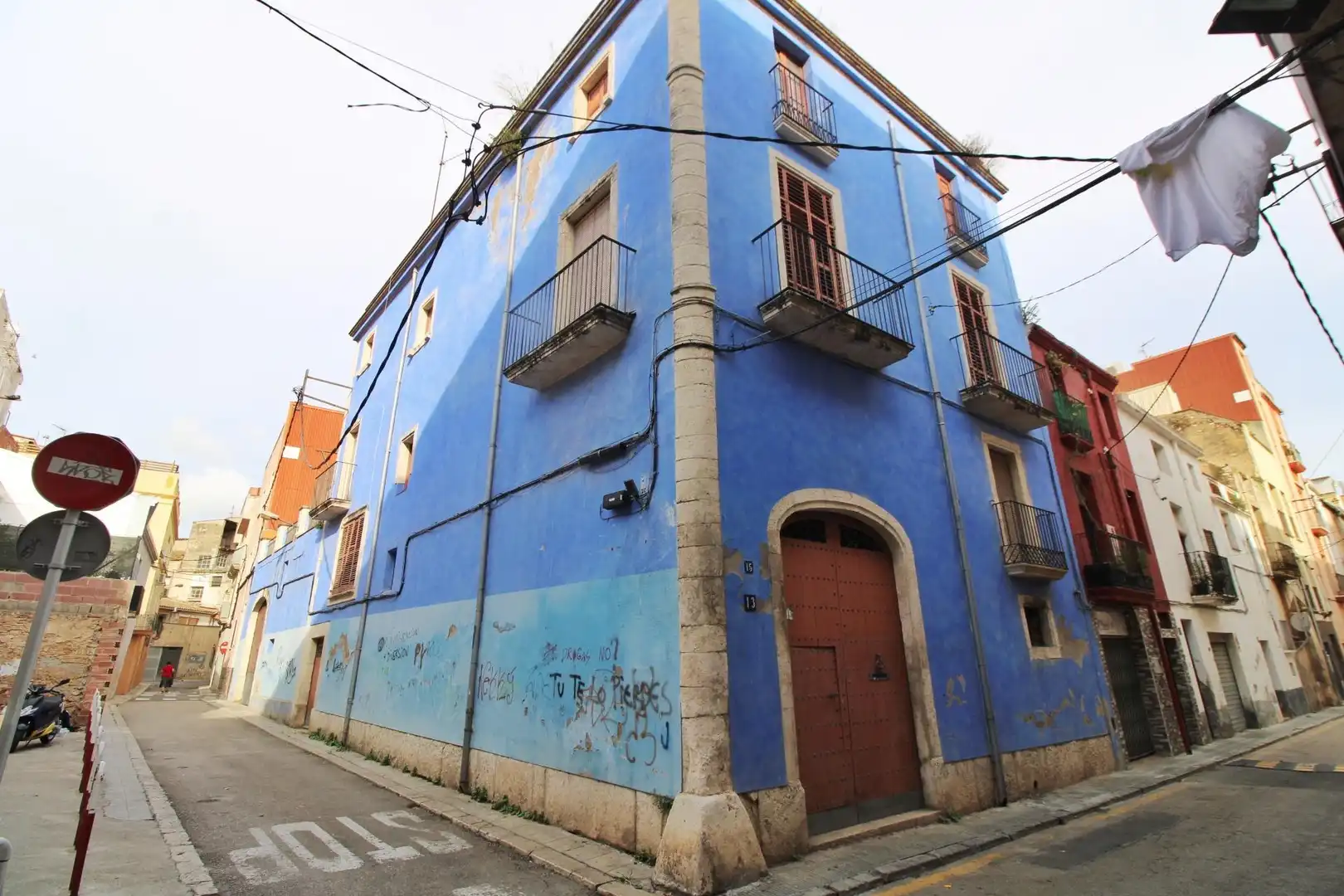 Exterior view of Houses for sale in El Vendrell  with Terrace