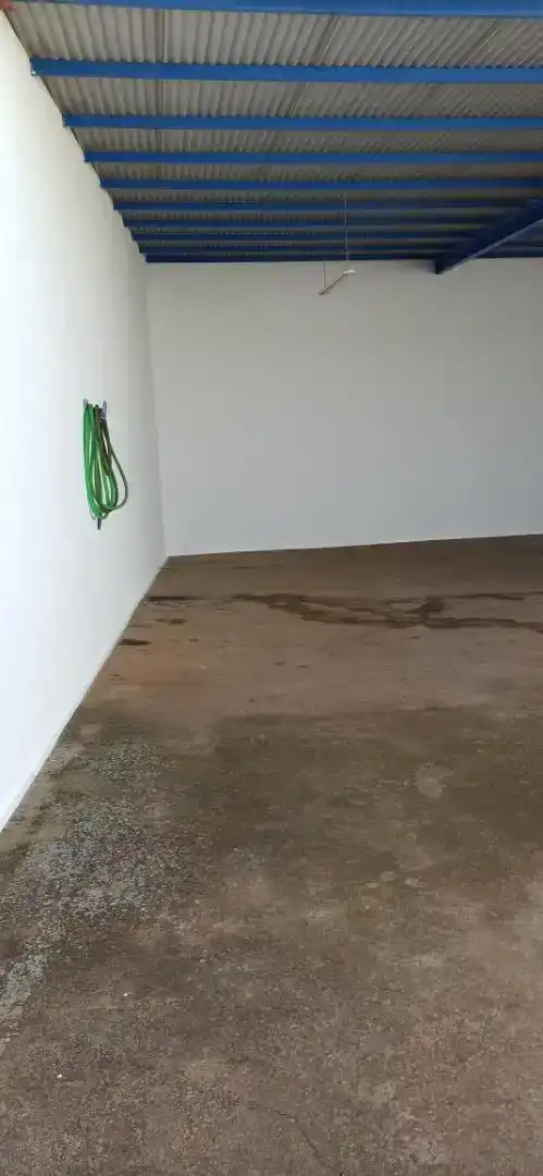 Garage zur Miete in Guareña