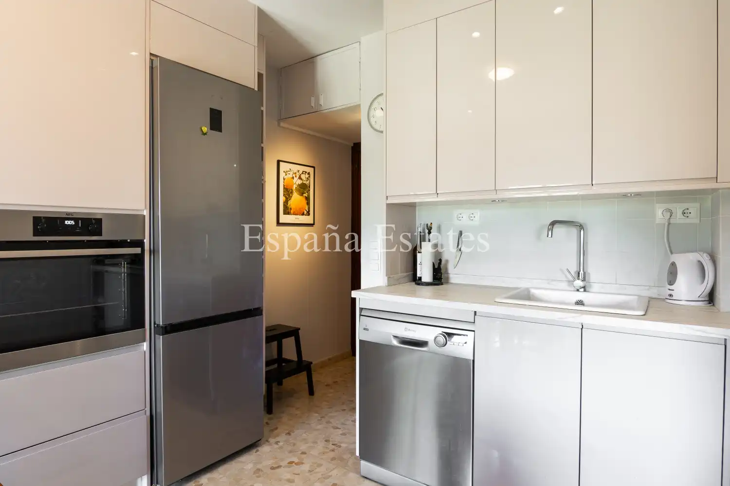 Cuina de Apartament en venda en Nerja amb Aire condicionat, Calefacció i Terrassa