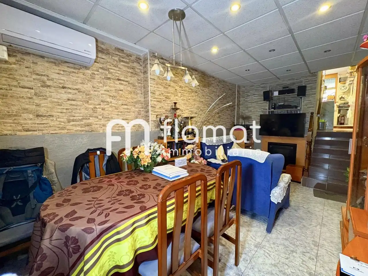 Maisonette zum Verkauf in Barcelona mit Klimaanlage und Terrasse