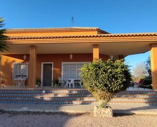 Vista exterior de Casa o xalet en venda en Elche / Elx amb Jardí privat, Terrassa i Traster