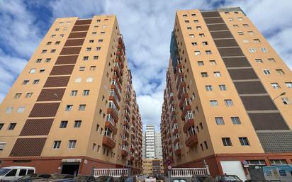 Vista exterior de Pis en venda en Las Palmas de Gran Canaria amb Balcó