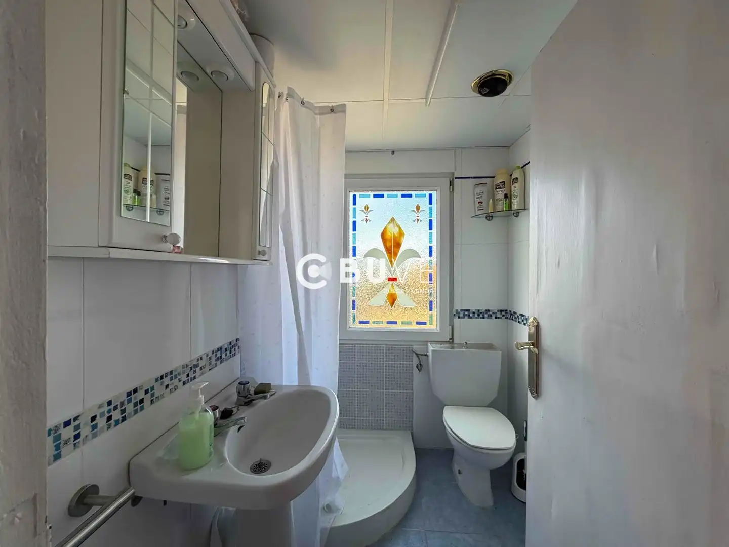 Bathroom of Houses for sale in Bustillo del Páramo  with Heating, Terrace and Storage room
