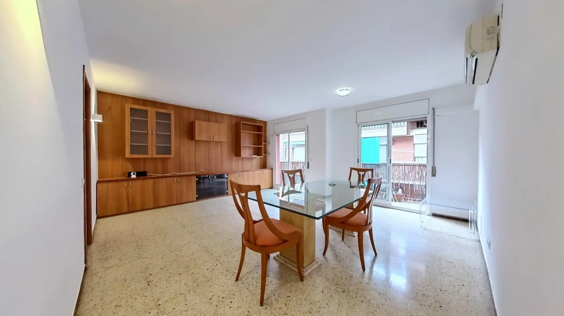 Comedor de Ático en venta en Barcelona con Aire acondicionado, Terraza y Balcón