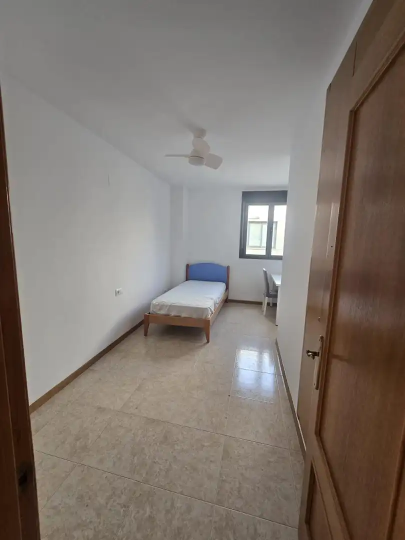 Flat with lift to rent in Oeste, imagen 6