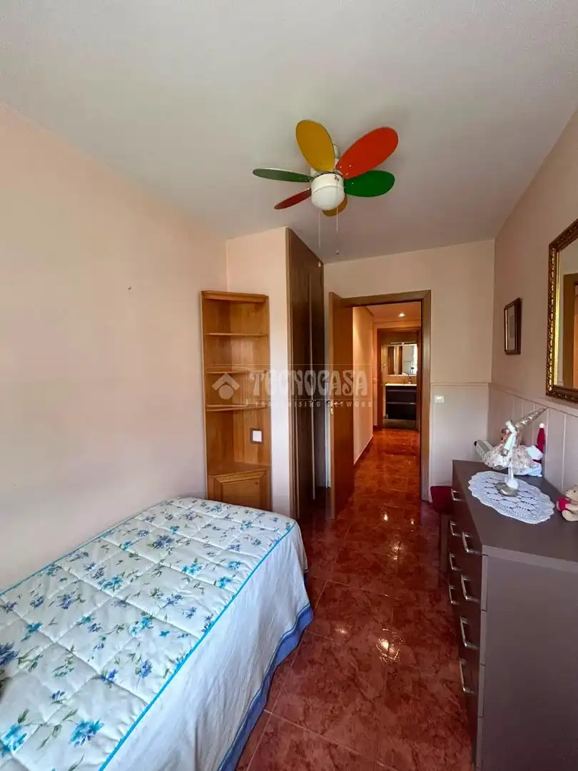 Habitación de Piso en venta en Valdemoro con Aire acondicionado, Calefacción y Terraza