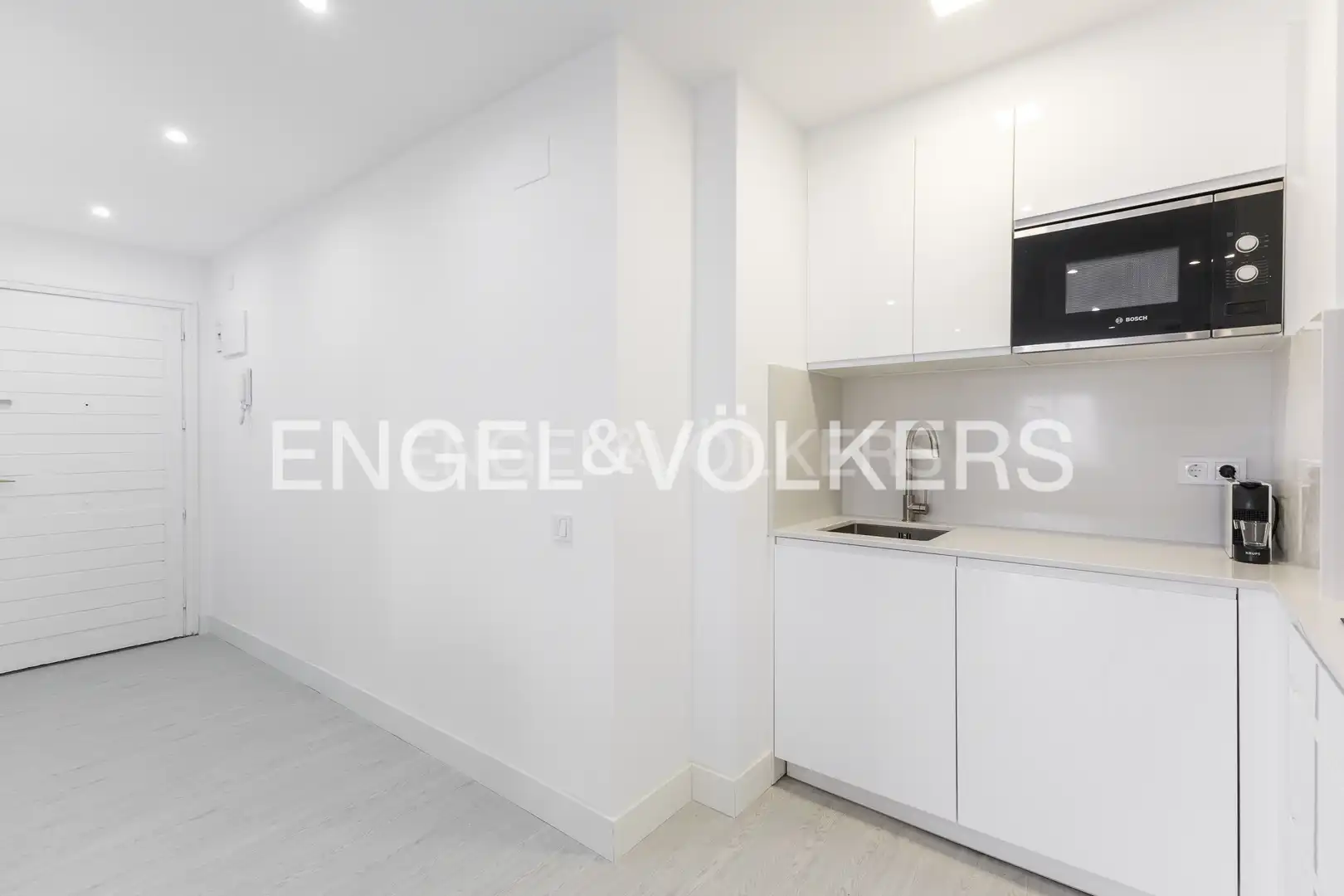 Küche von Wohnung zur Miete in Madrid mit Klimaanlage, Heizung und Möbliert