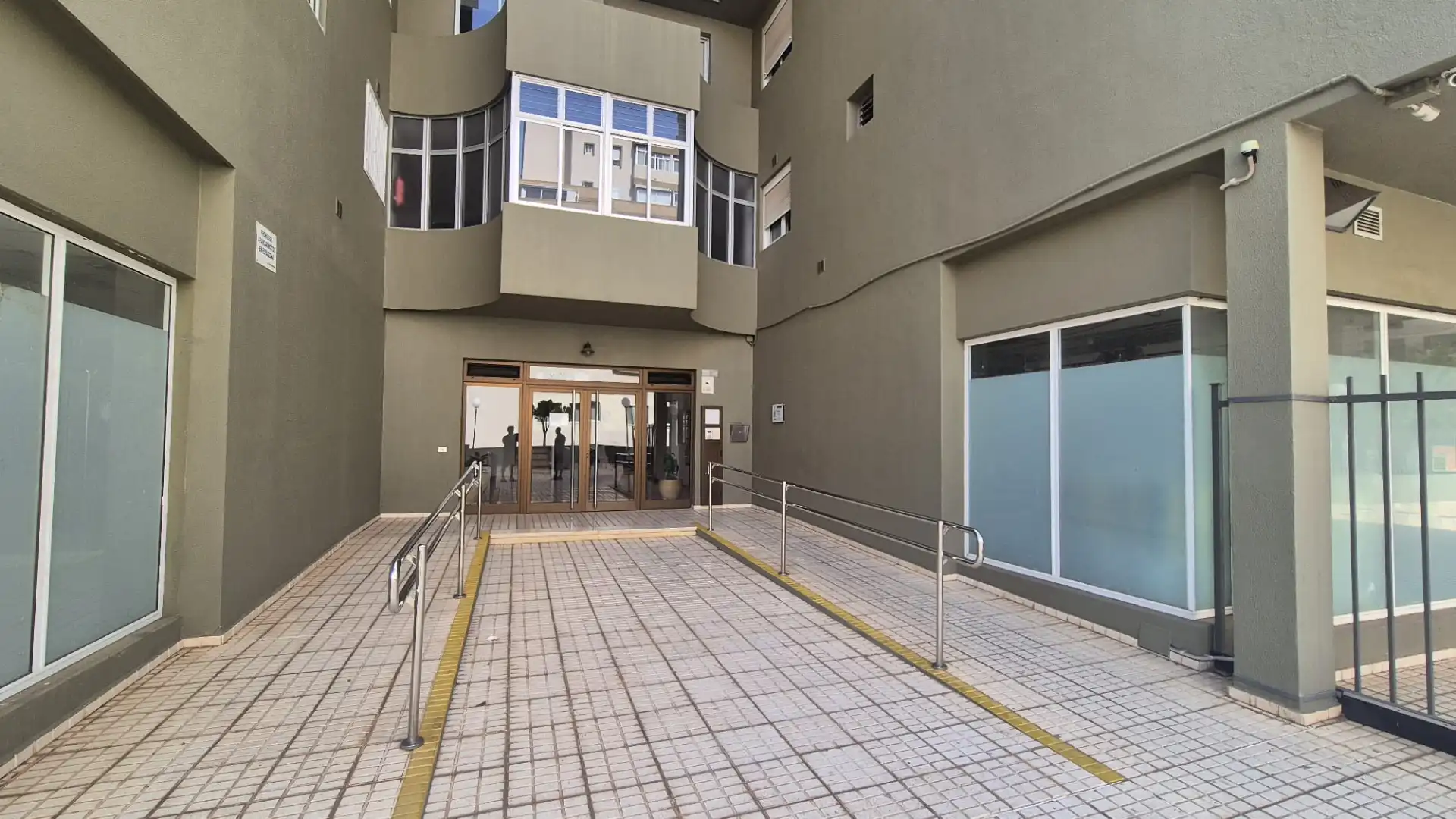Exterior view of Flat for sale in Santa Cruz de Tenerife  with Air Conditioner, Heating and Furnished