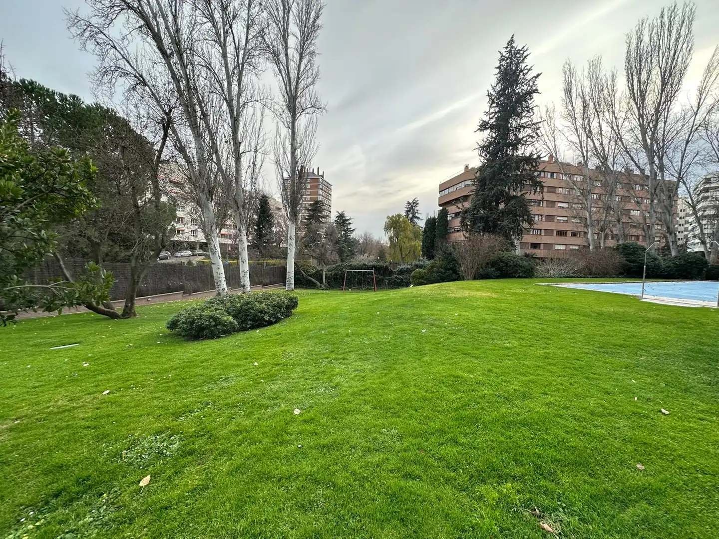 Garden of Flat for sale in Madrid  with Parquet flooring, Terrace and Storage room