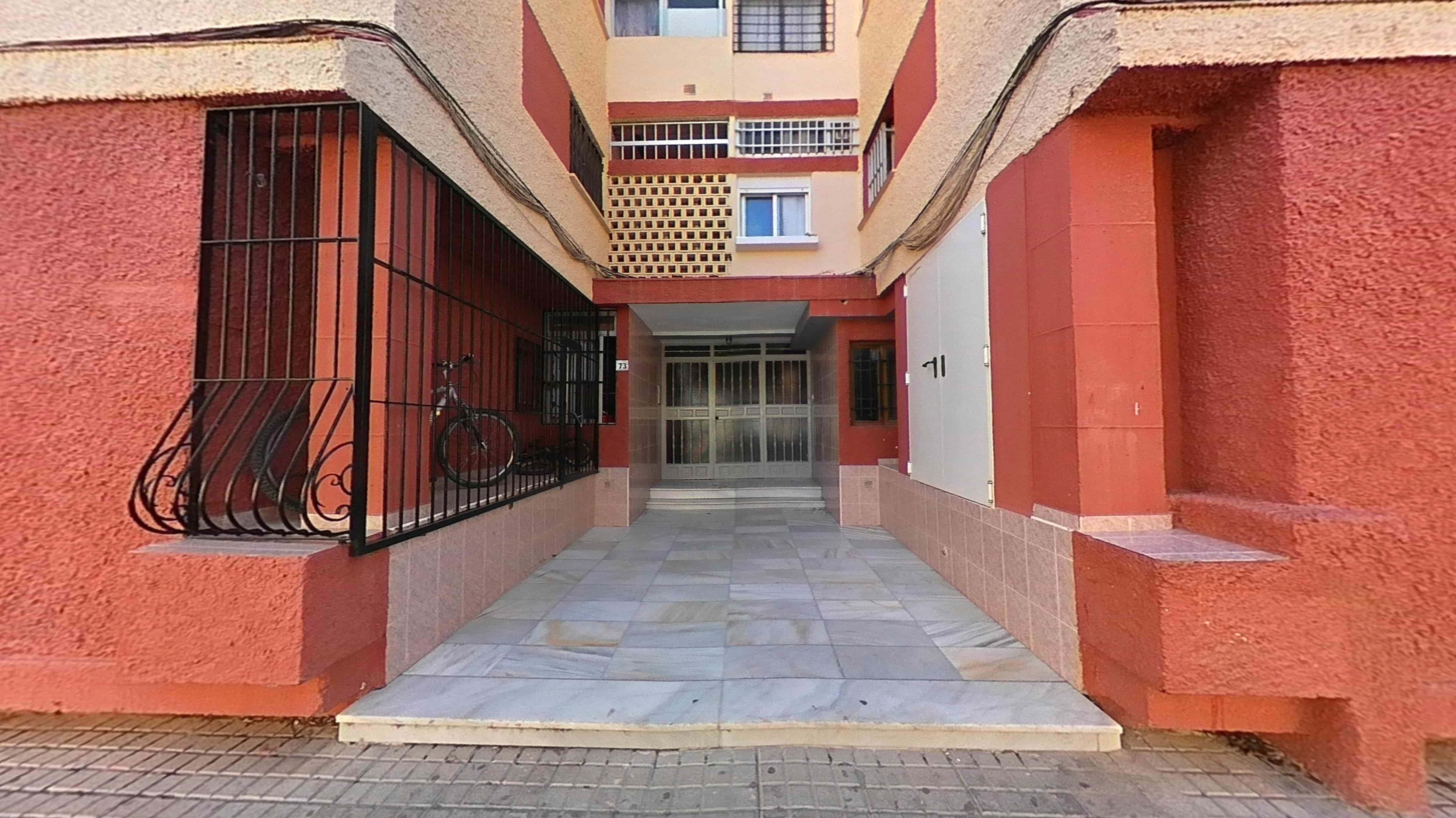 Vista exterior de Pis en venda en El Ejido