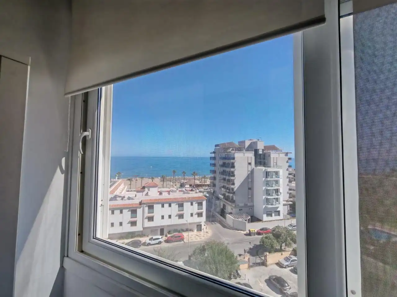 Flat for rent in Avenida de Playamar, Playamar - Benyamina