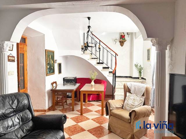 Casa-chalet en Venta en Alameda