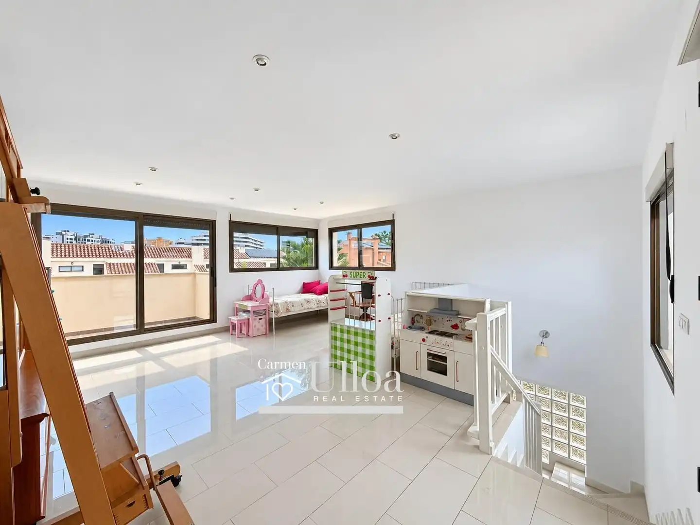 Terraza de Casa o chalet en venta en Alicante / Alacant con Aire acondicionado, Calefacción y Jardín privado