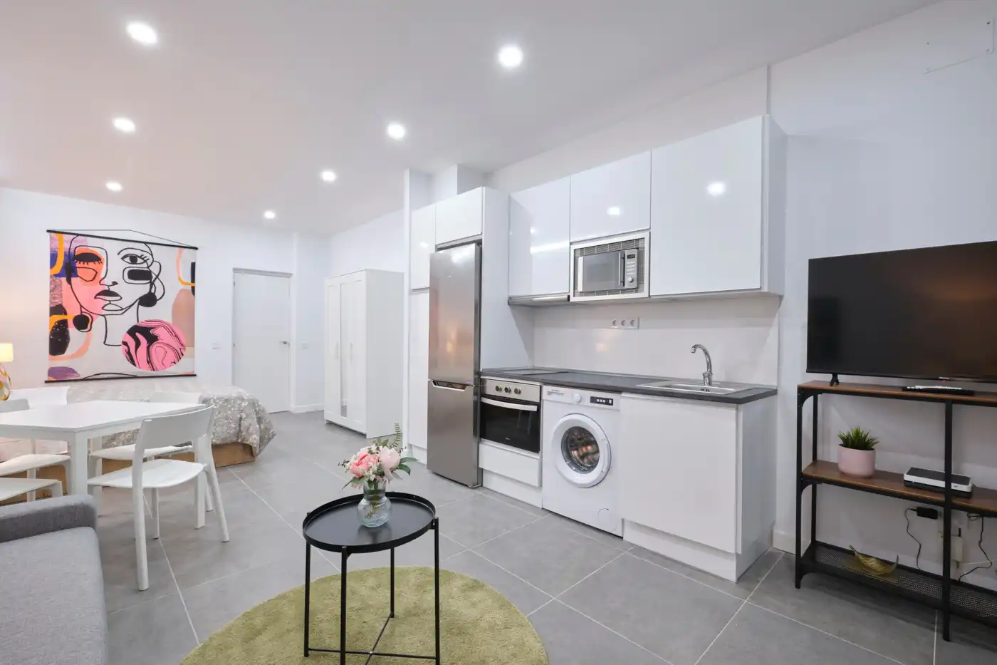 Studio with lift to rent in Calle Mérida, imagen 3