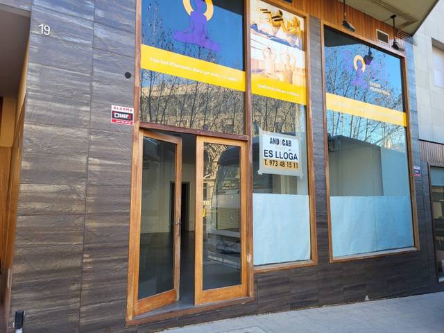 Local comercial en Alquiler en Solsona