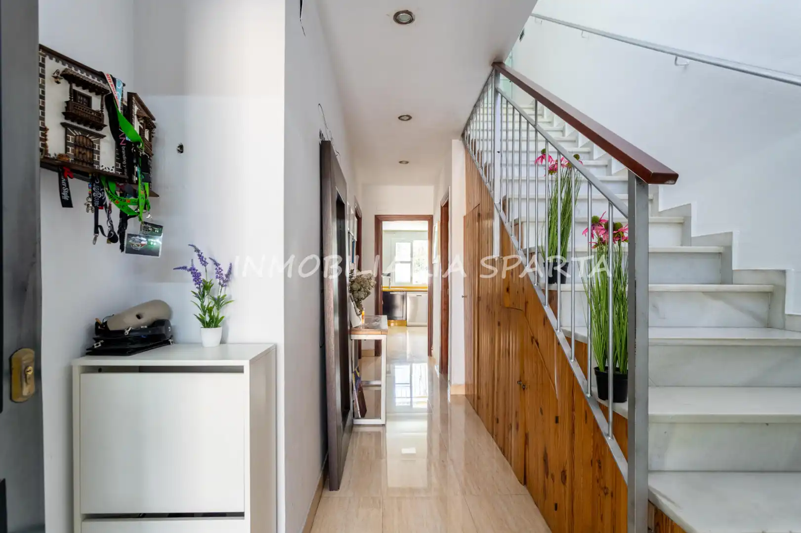 Detached homes for sale in Espartinas  with Air Conditioner and Heating