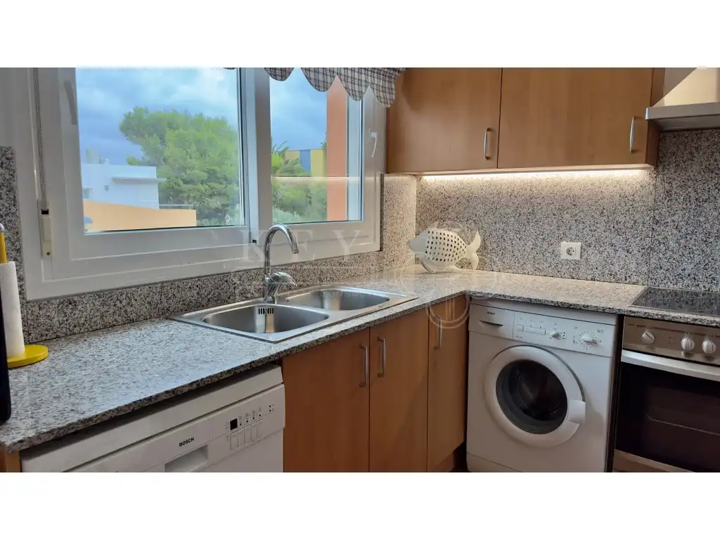 Cocina de Apartamento en venta en Ciutadella de Menorca con Aire acondicionado, Calefacción y Jardín privado