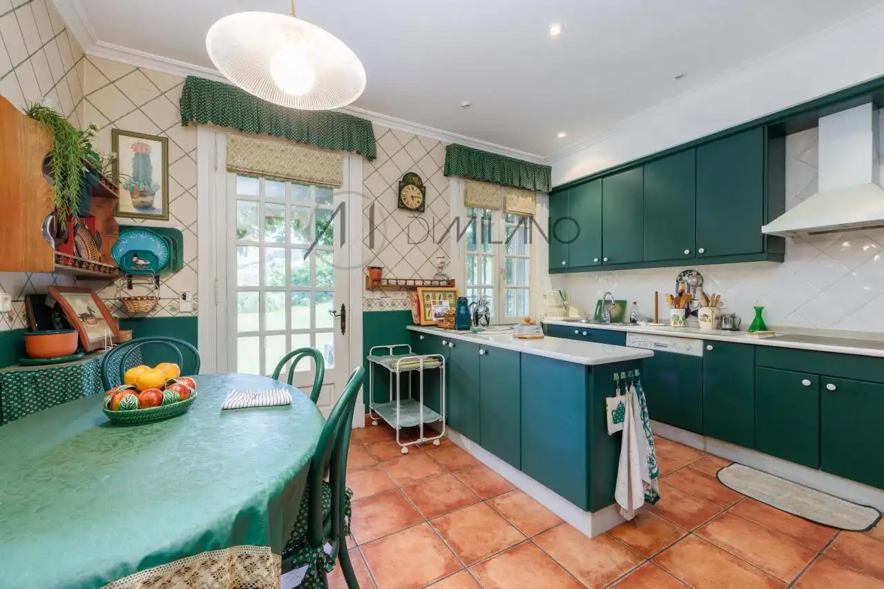 Cocina de Finca rústica en venta en Verín con Calefacción, Jardín privado y Parquet