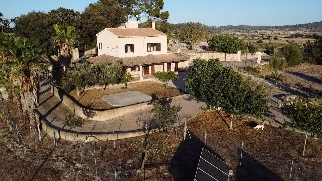 Casa rústica con terraza en alquiler en Sineu