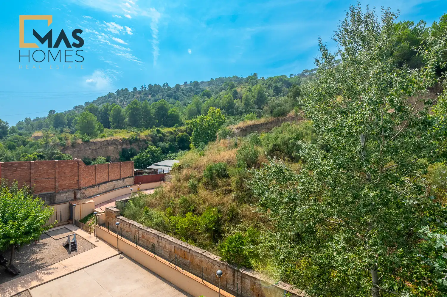 Jardí de Dúplex en venda en Martorell amb Aire condicionat, Calefacció i Terrassa