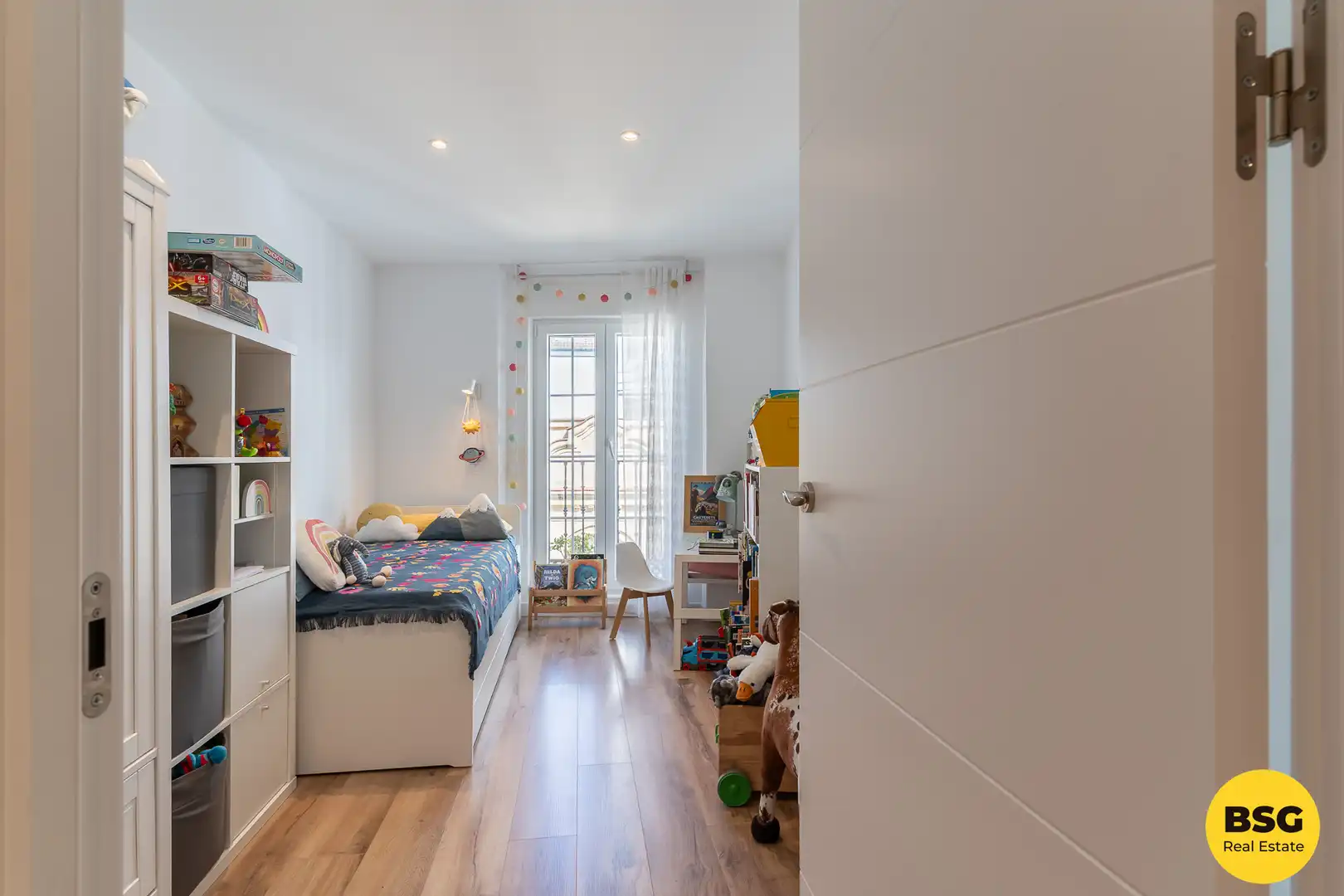 Habitación de Piso en venta en Madrid con Aire acondicionado, Calefacción y Balcón