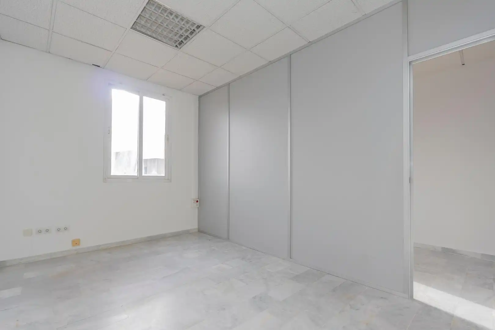 Local en venta en Mairena del Aljarafe con Aire acondicionado