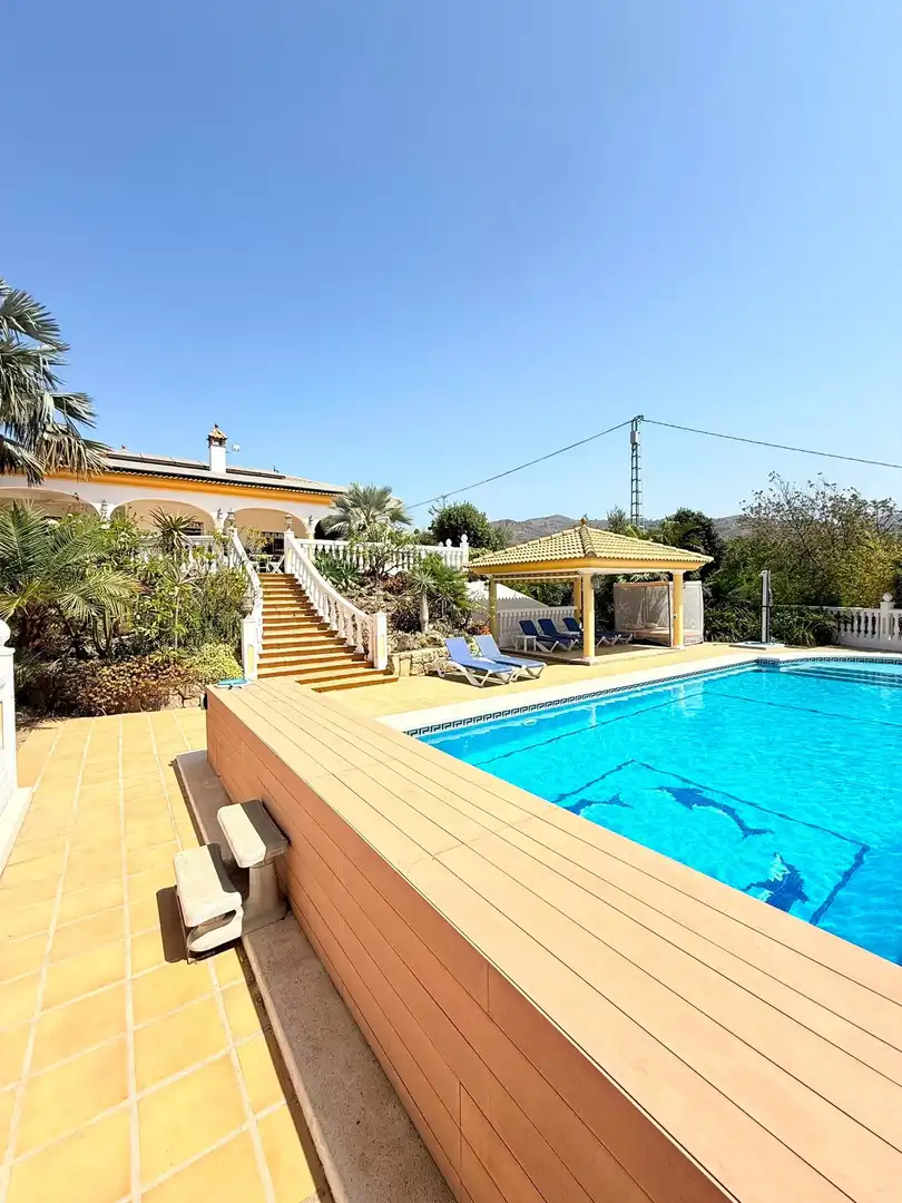 Villa con giardino in vendita a algarrobo LAS ARENAS, imagen 6