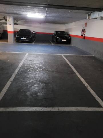 Garaje en Alquiler en Calle del Poeta Joan Maragall, 51 en Castillejos - Cuzco