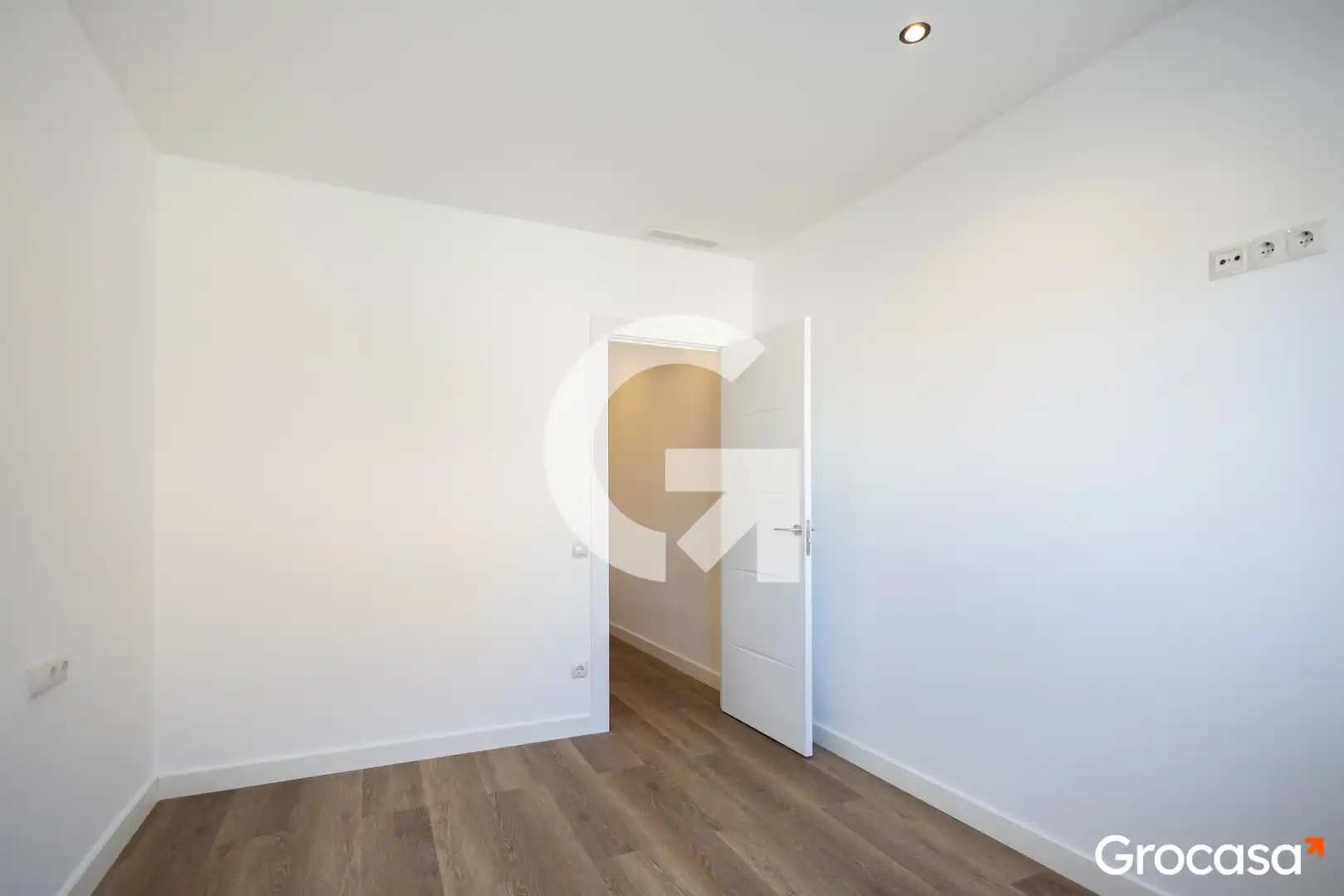 Bedroom of Flat for sale in Sant Vicenç Dels Horts  with Air Conditioner, Heating and Oven