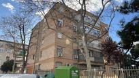 Vista exterior de Pis en venda en Parla amb Terrassa