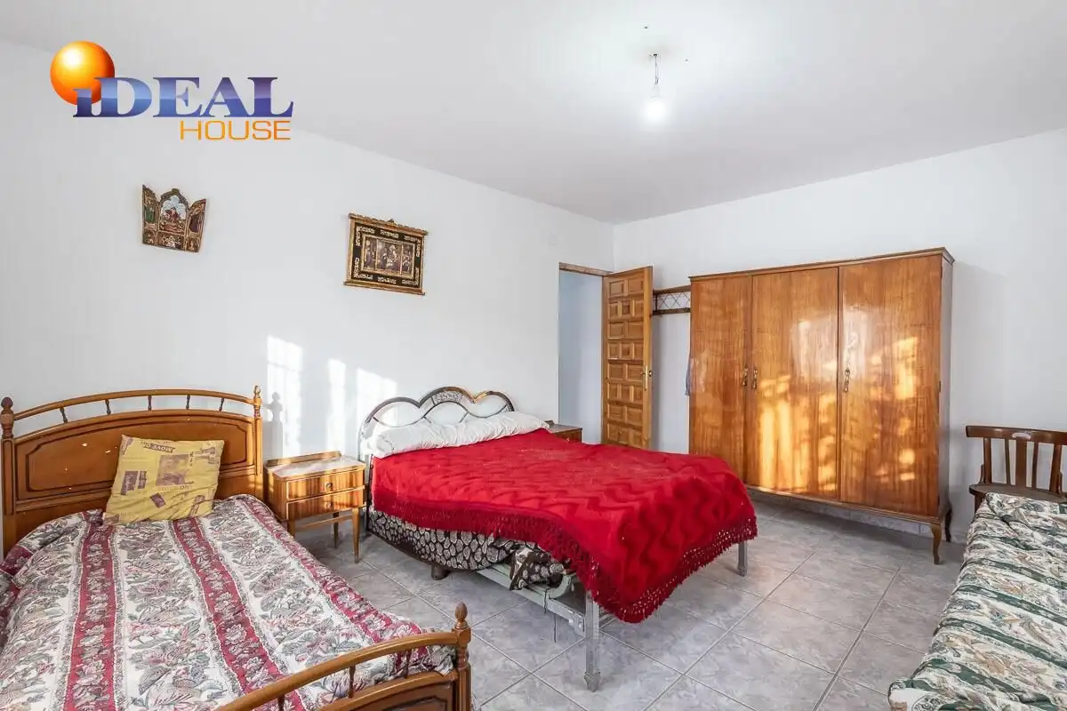 Habitación de Finca rústica en venta en Monachil con Jardín privado y Piscina comunitaria