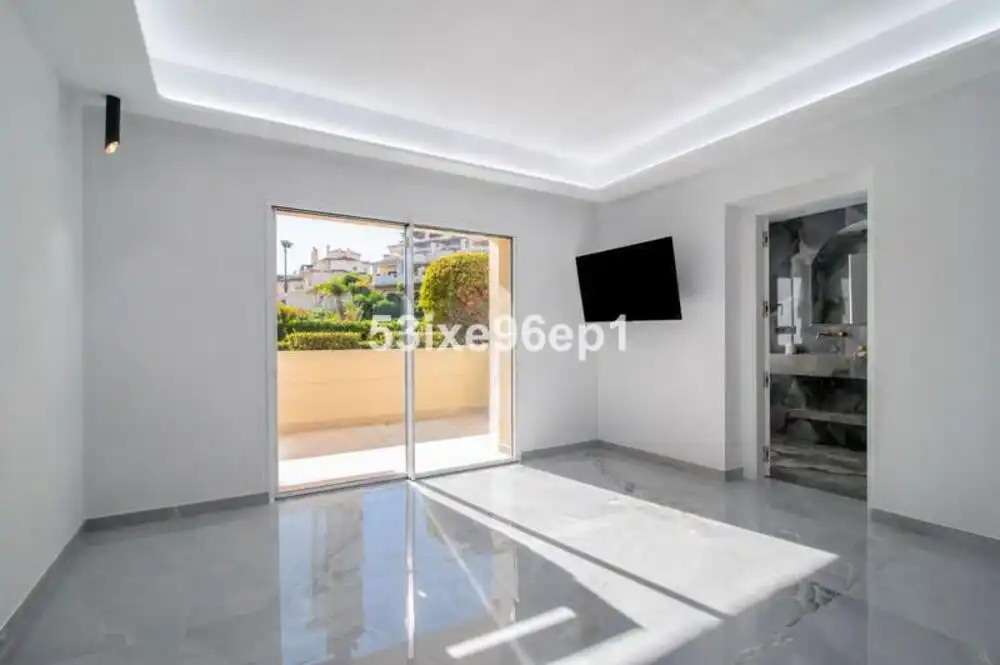 Vista exterior de Planta baja de alquiler en Benahavís con Aire acondicionado, Terraza y Trastero