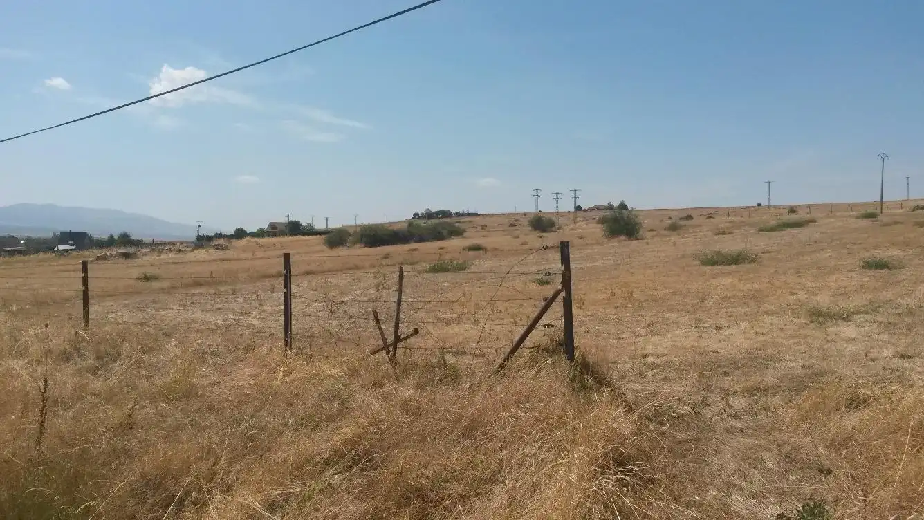 Terreno industrial en venta en Torrecaballeros