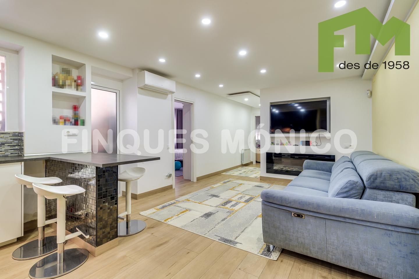 Planta baixa en venda a Carrer de l'Onyar, La Marina del Port