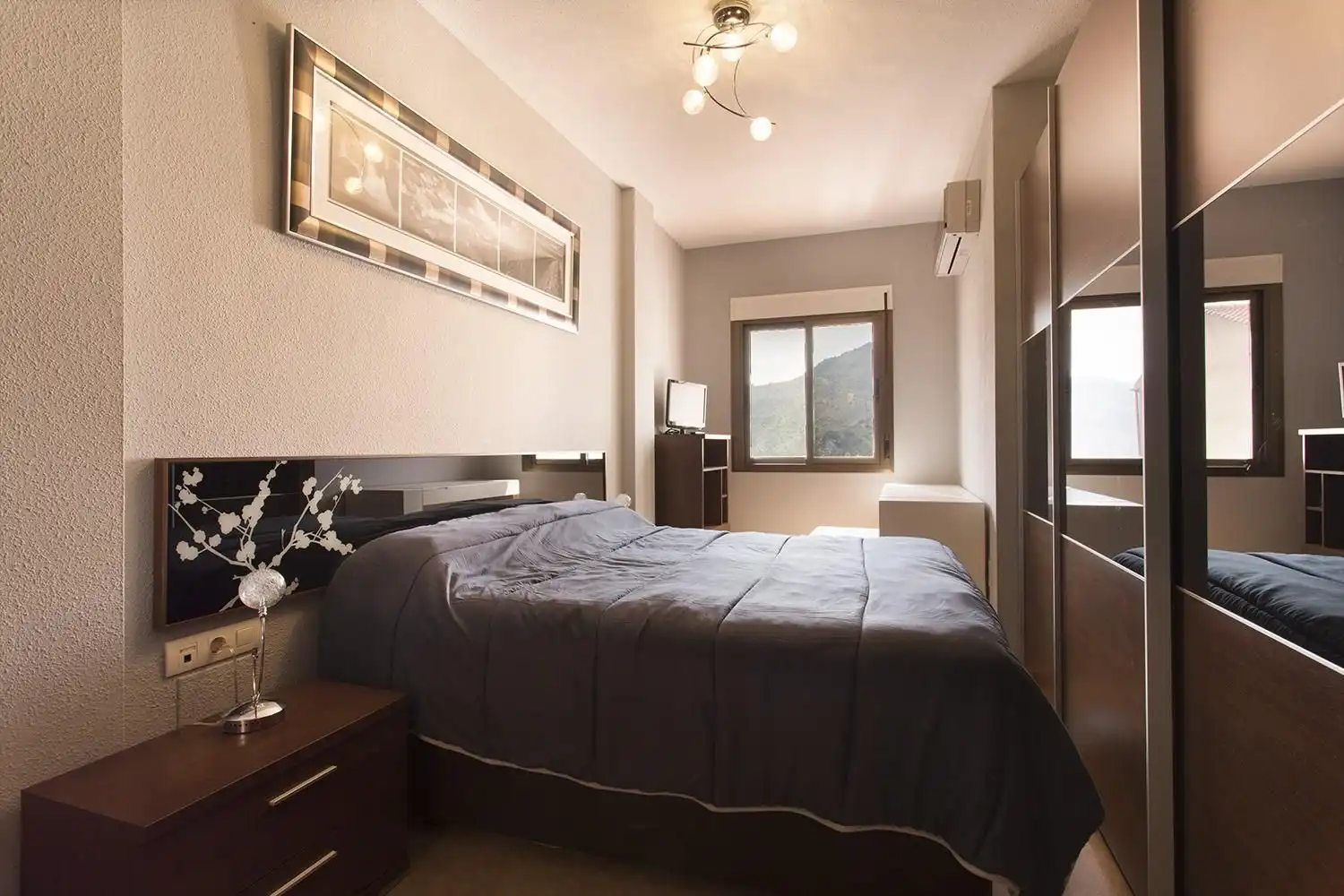 Habitación de Dúplex en venta en Lentegí con Aire acondicionado, Terraza y Amueblado