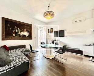 Living room of Apartment to rent in  Madrid Capital  with Air Conditioner, Terrace and Balcony