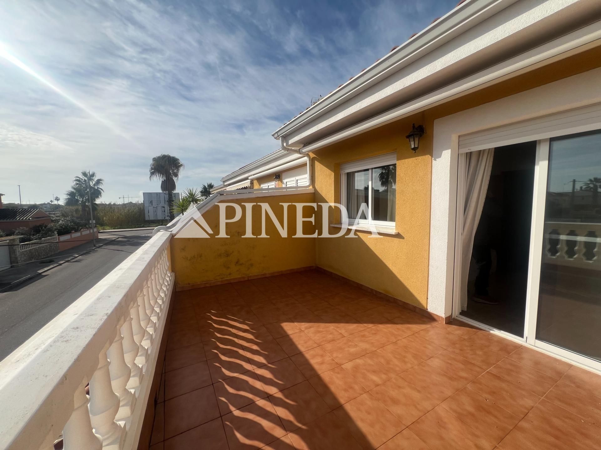 Exterior view of Single-family semi-detached for sale in Almenara  with Air Conditioner, Heating and Terrace
