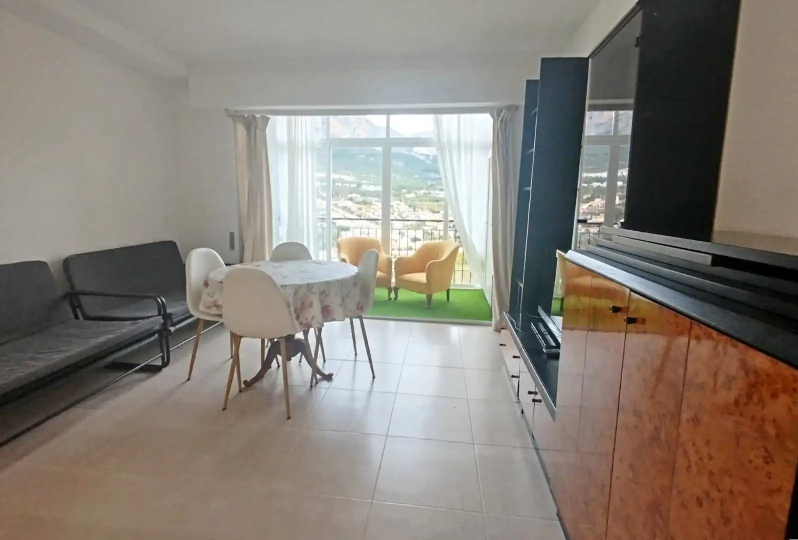 Sala d'estar de Apartament en venda en La Nucia amb Piscina comunitària