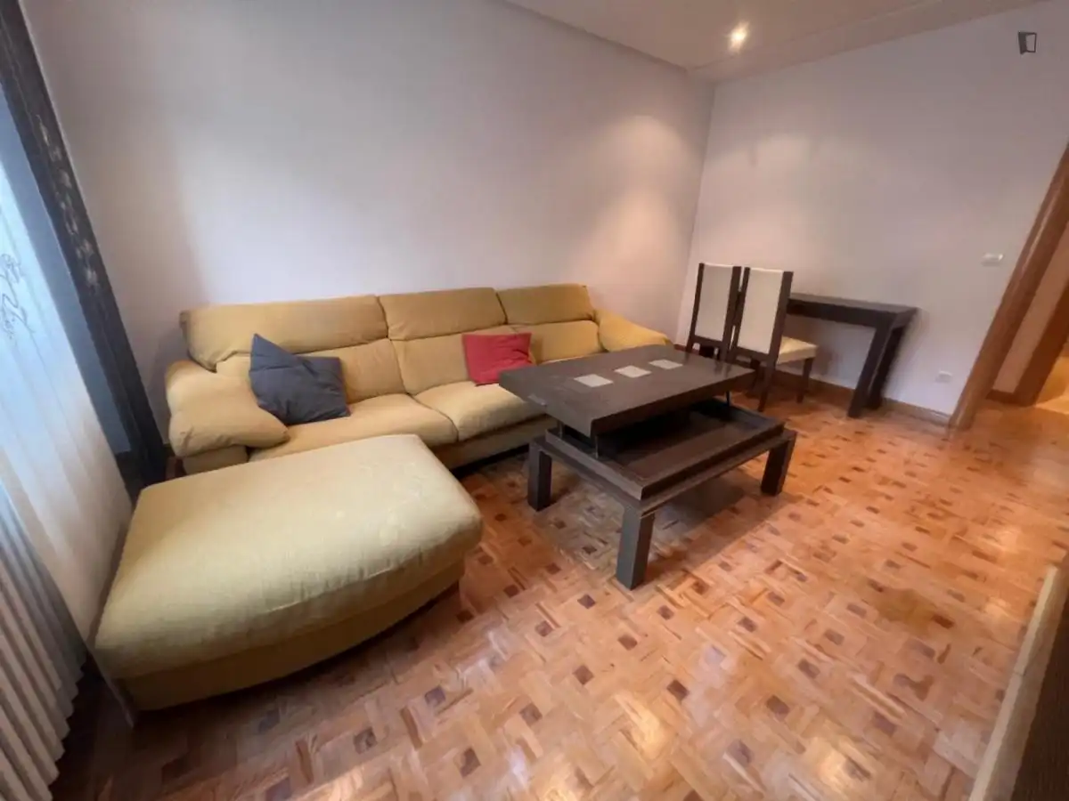 Habitación en Los Vadillos - R. Sanitaria - Pozanos