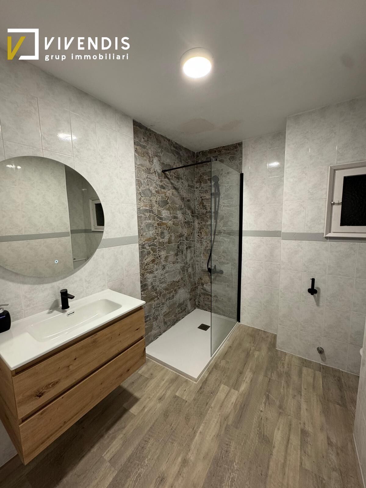 Bathroom of Flat for sale in  Lleida Capital  with Balcony