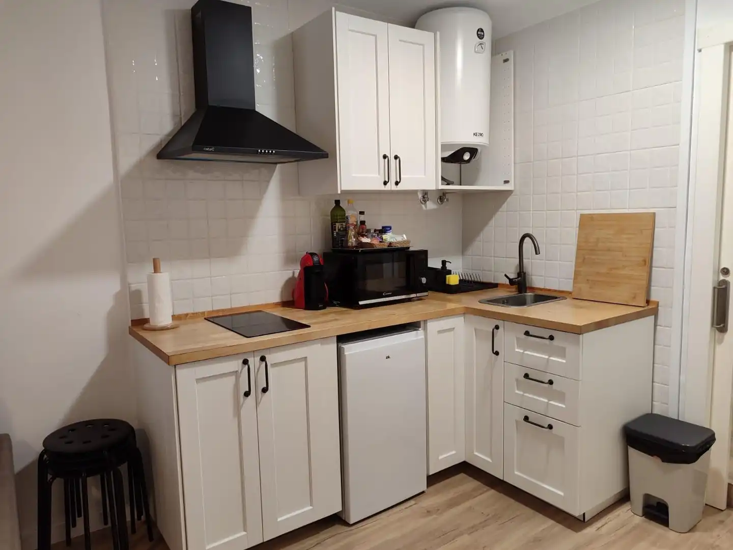 Kitchen of Study for sale in Oviedo   with Heating